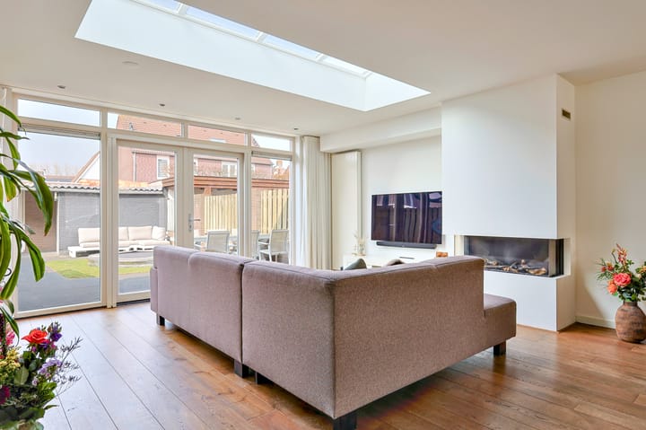 Foto 5 van Anemoon 48