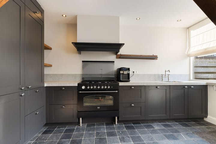 Photo 11 of Prinses Irenestraat 6