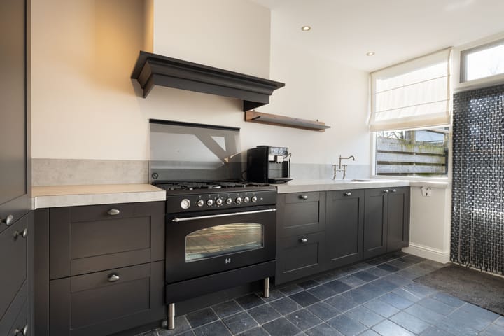 Photo 12 of Prinses Irenestraat 6