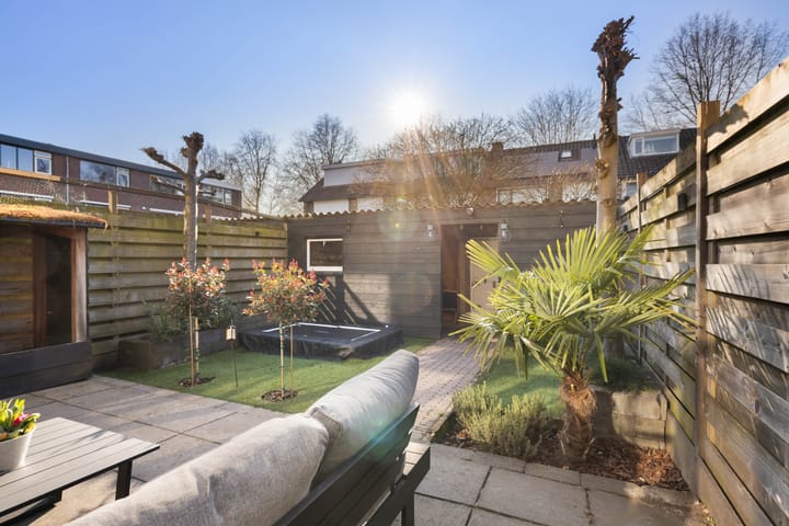 Photo 36 of Prinses Irenestraat 6