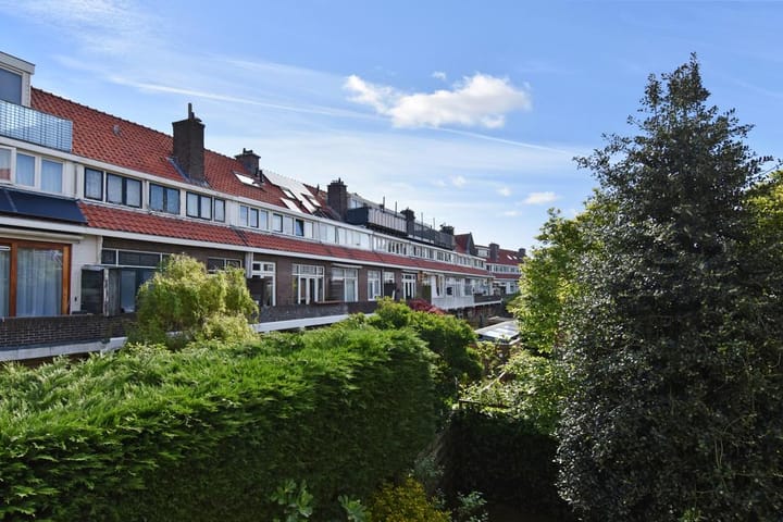 Photo 15 of van Matenessestraat 11