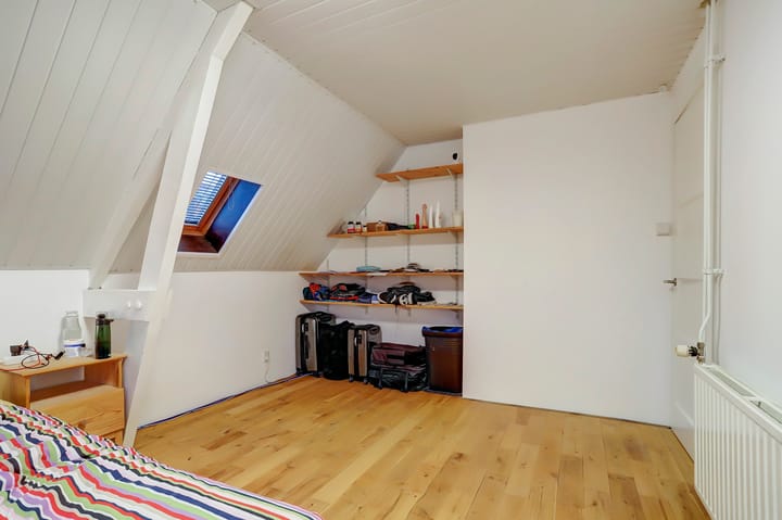 Photo 19 of van Matenessestraat 11