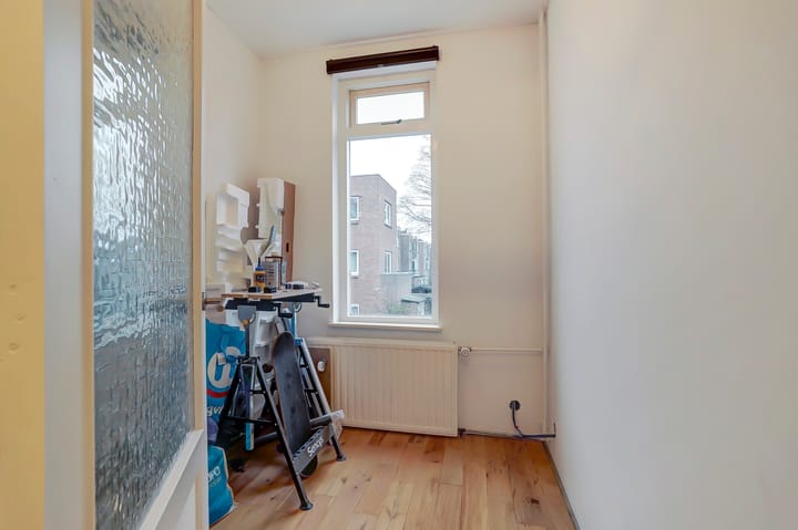 Photo 25 of van Matenessestraat 11