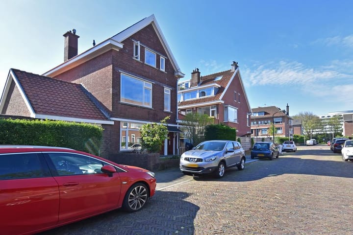 Photo 27 of van Matenessestraat 11