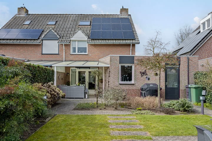 Foto 25 van Moutzveld 16