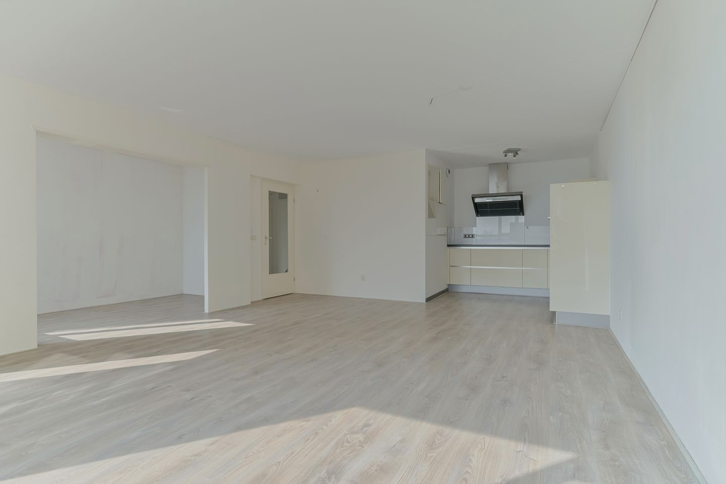 Foto 10 van Waterlooplein 410