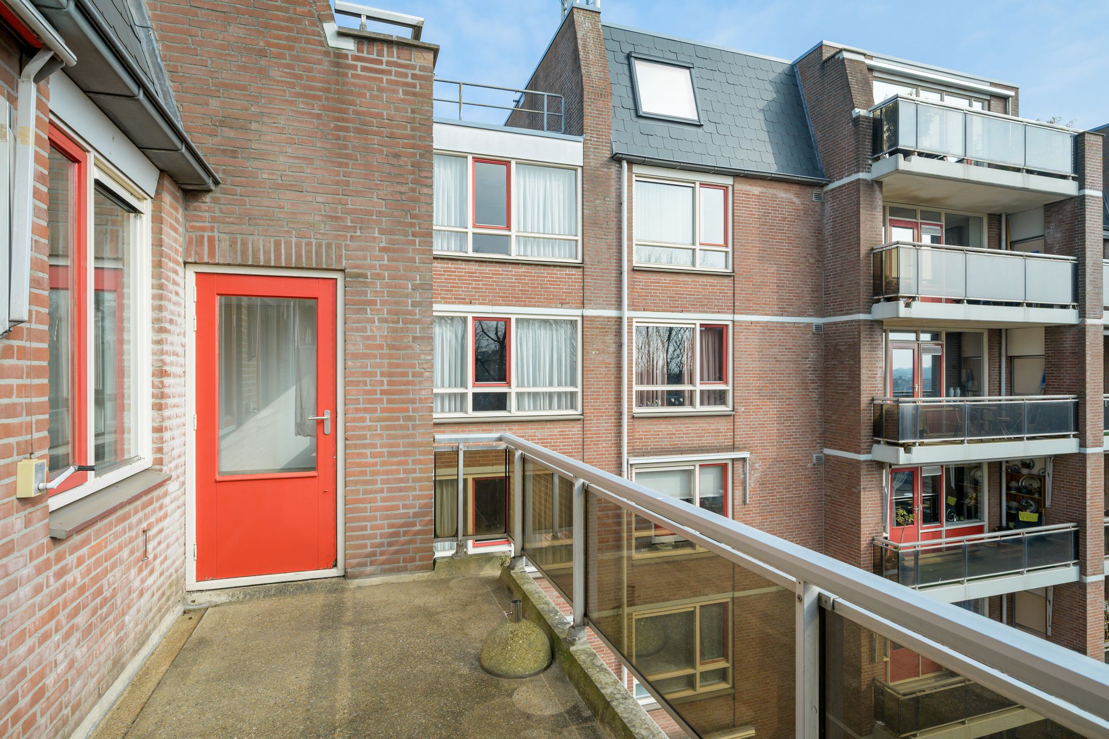 Foto 27 van Waterlooplein 410