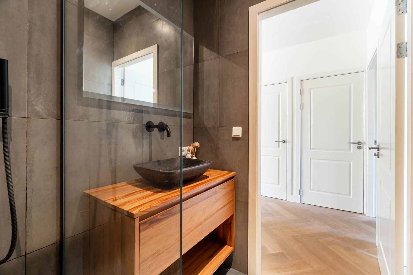 Foto 19 van Tweede Van der Helststraat 6-1