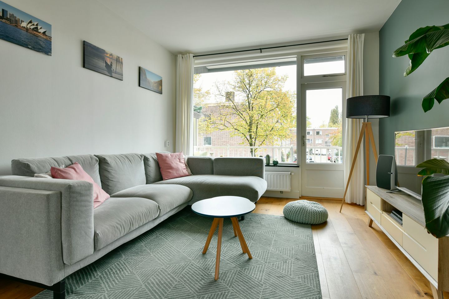 Photo 4 of Max Planckstraat 19-1