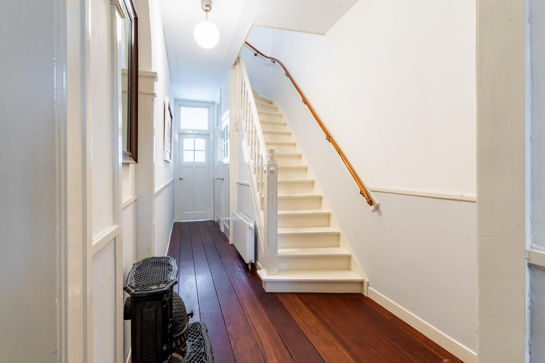 Photo 8 of Graaf Florisstraat 60-A