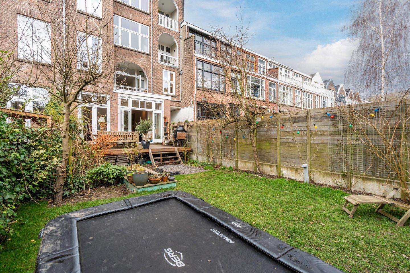 Photo 50 of Graaf Florisstraat 60-A