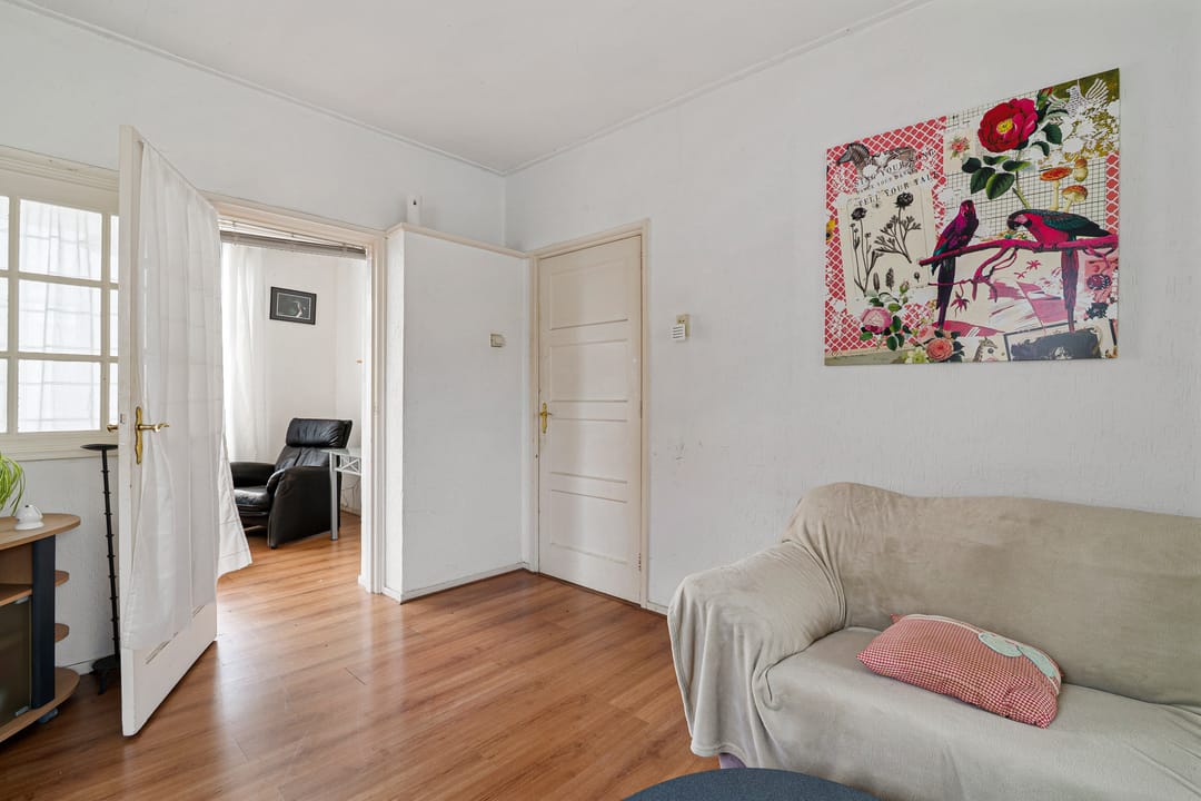 Photo 7 of Leliestraat 33