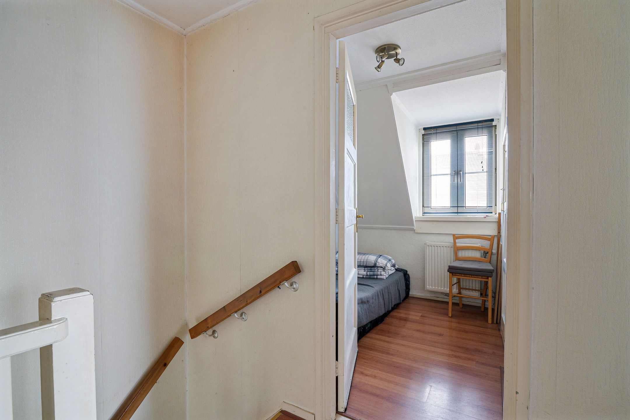 Photo 9 of Leliestraat 33