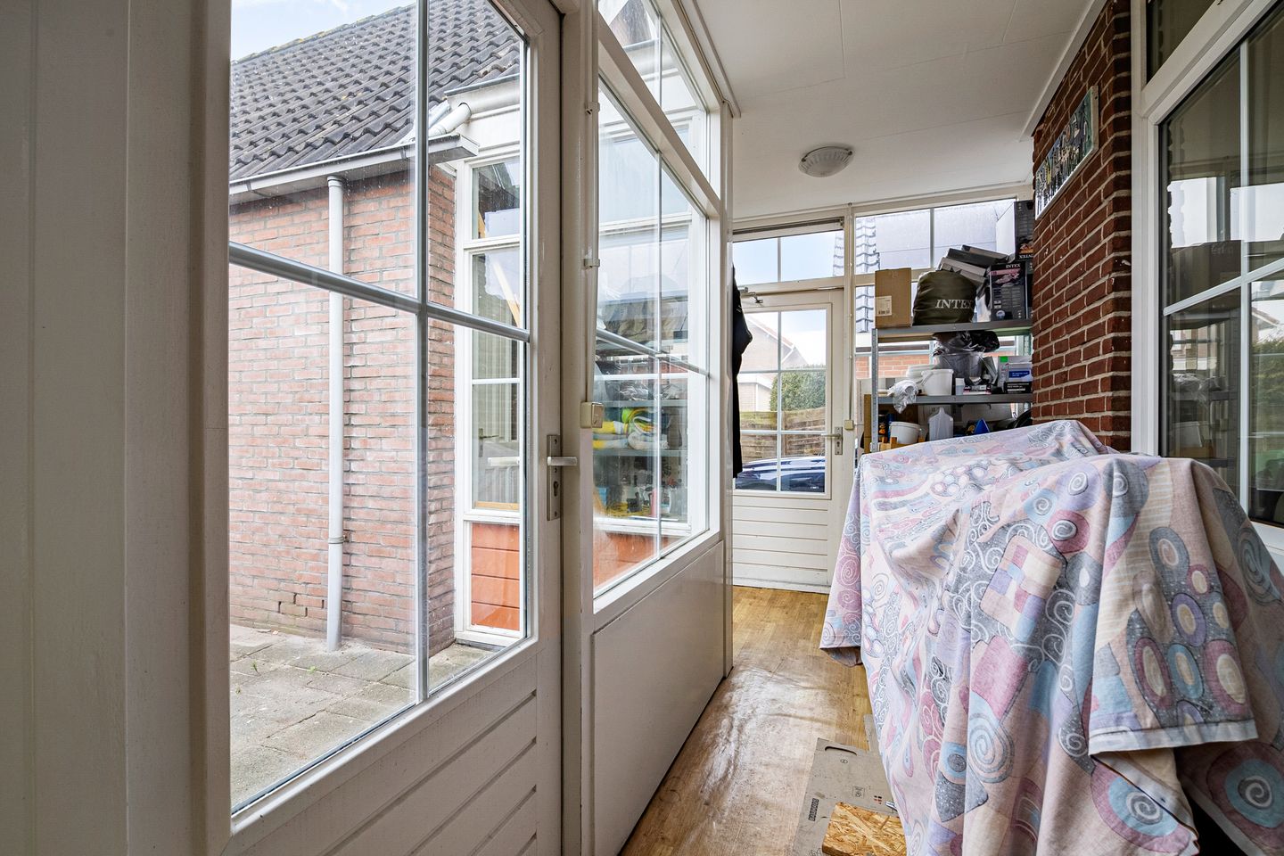 Photo 14 of Leliestraat 33