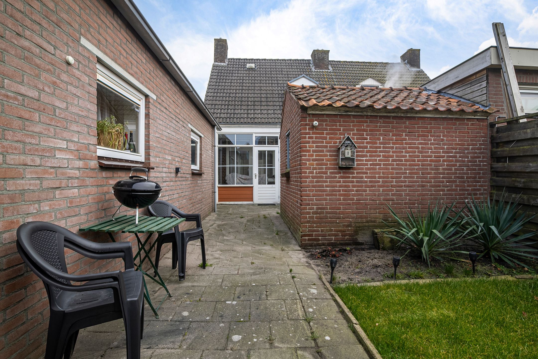 Photo 24 of Leliestraat 33