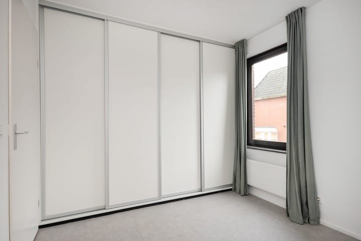 Photo 14 of Sint Anthoniestraat 3