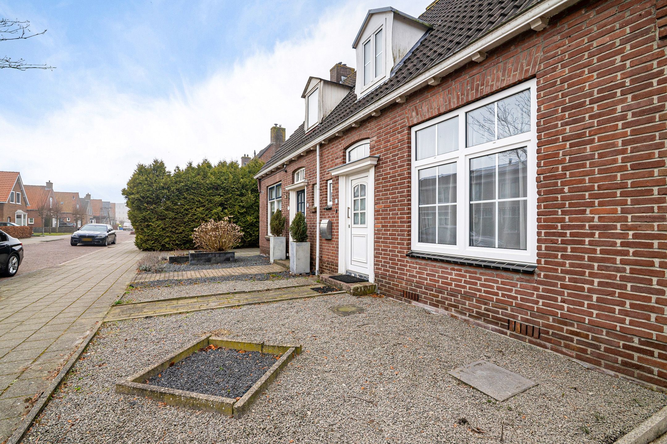 Photo 30 of Leliestraat 33