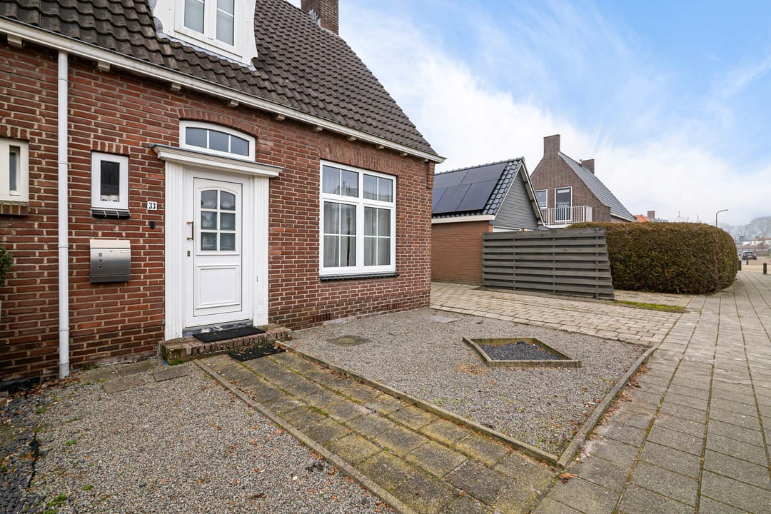 Photo 31 of Leliestraat 33