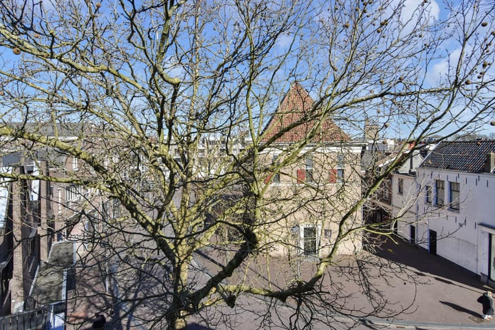 Photo 21 of Sint Anthoniestraat 3