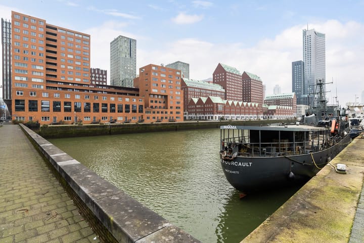 Foto 17 van Willem Molenbroekplein 55