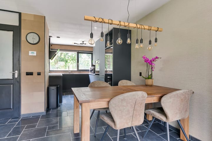 Foto 12 van Afrikalaan 45