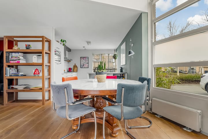 Photo 13 of Richard Burtonstraat 13