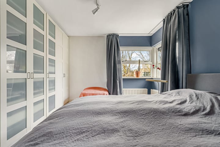 Photo 24 of Richard Burtonstraat 13