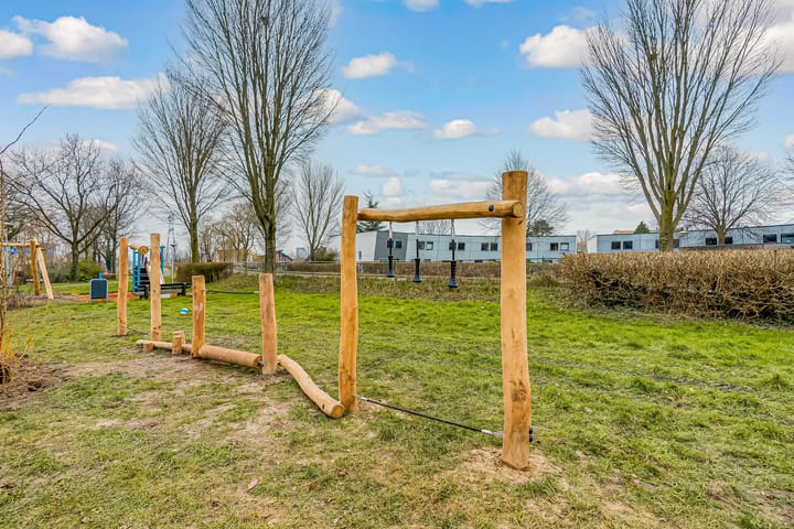 Photo 45 of Richard Burtonstraat 13