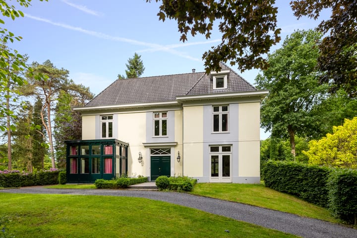 Photo 3 of Baarnseweg 9