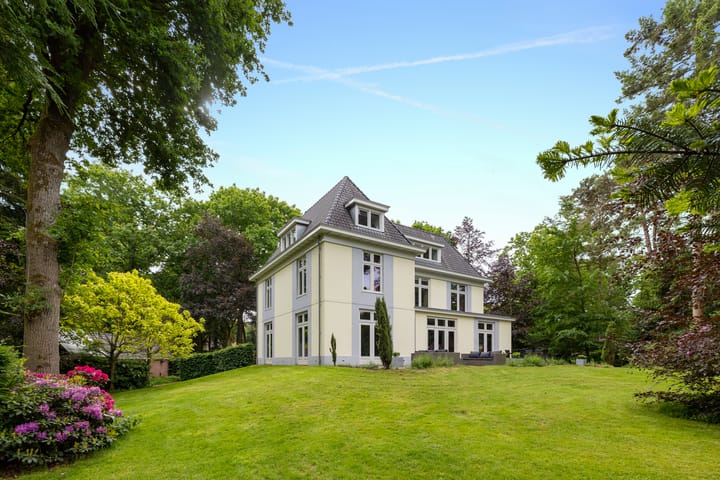 Photo 4 of Baarnseweg 9