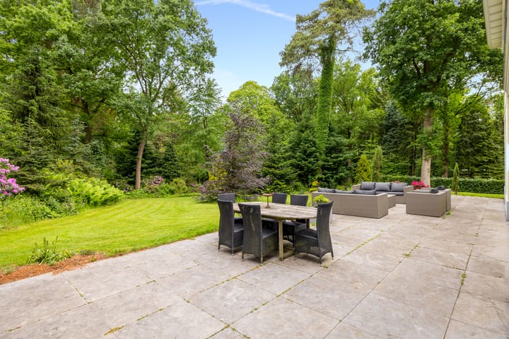 Photo 24 of Baarnseweg 9