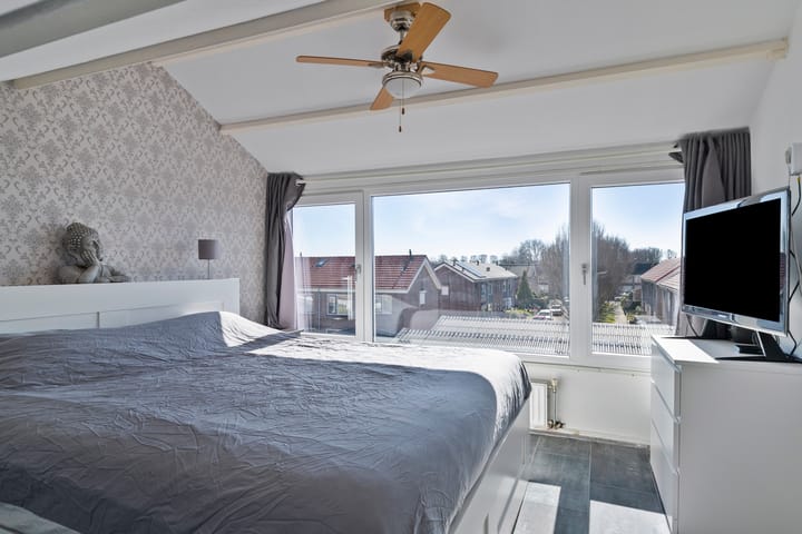 Foto 25 van Bernhardstraat 10