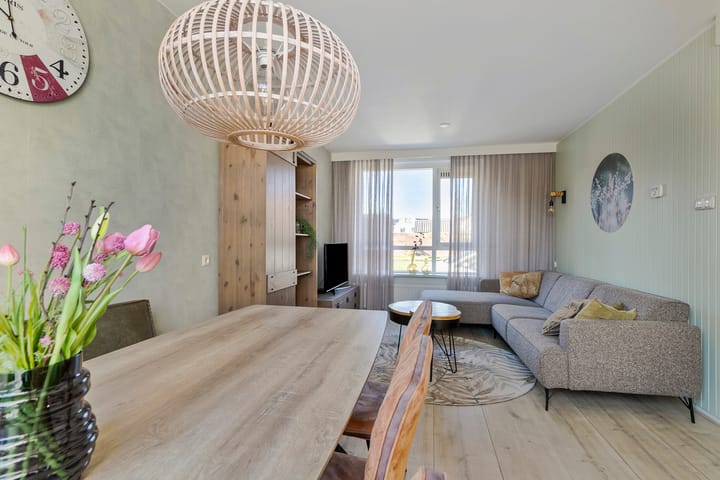 Foto 2 van Pr. Bernhardstraat 34