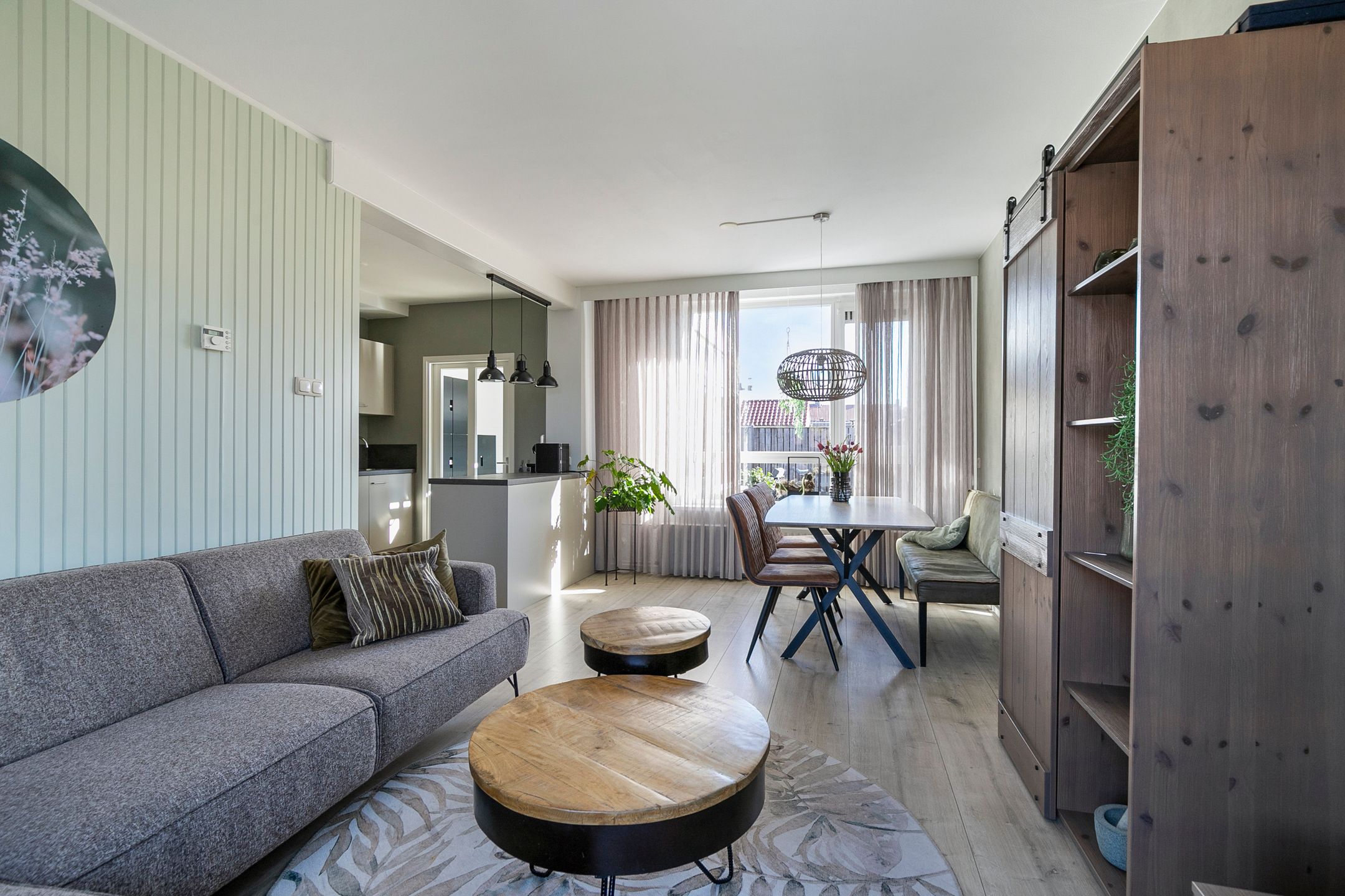 Photo 15 of Pr. Bernhardstraat 34