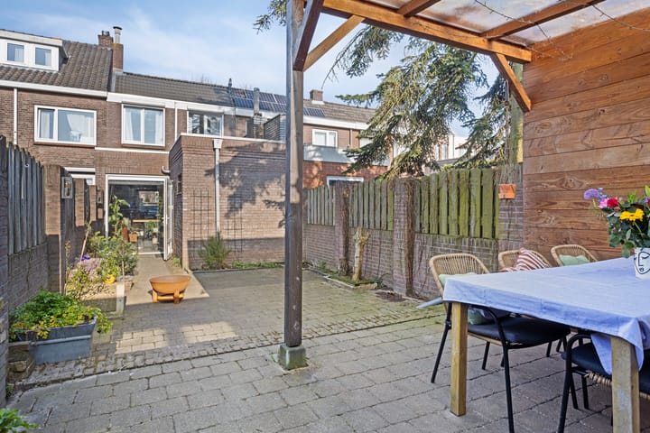 Foto 27 van Oeverstraat 45