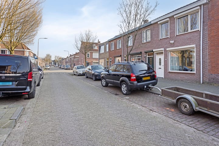 Foto 33 van Oeverstraat 45