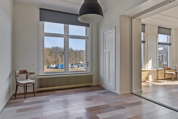 Photo 11 of Tolberterstraat 35