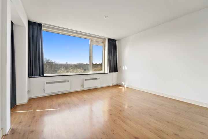 Foto 8 van Elisabeth Brugsmaweg 1-304