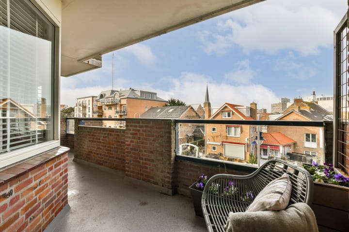 Foto 5 van Hogeweg 54-F12