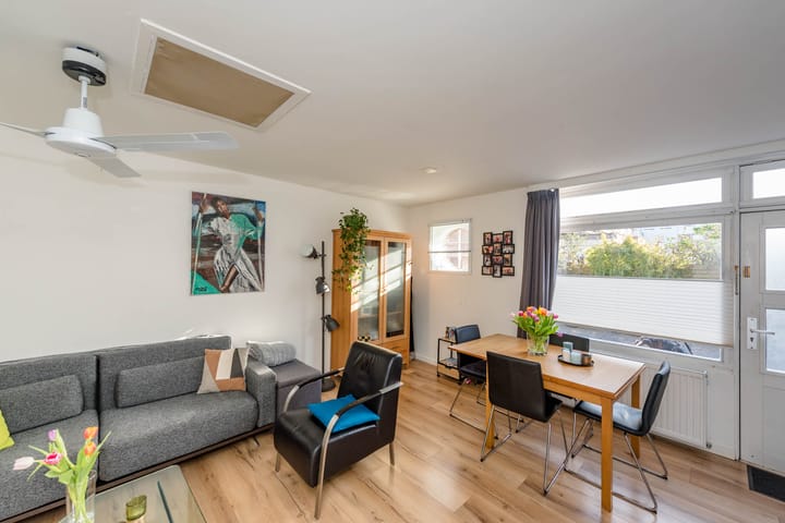 Foto 2 van Ampzingstraat 8