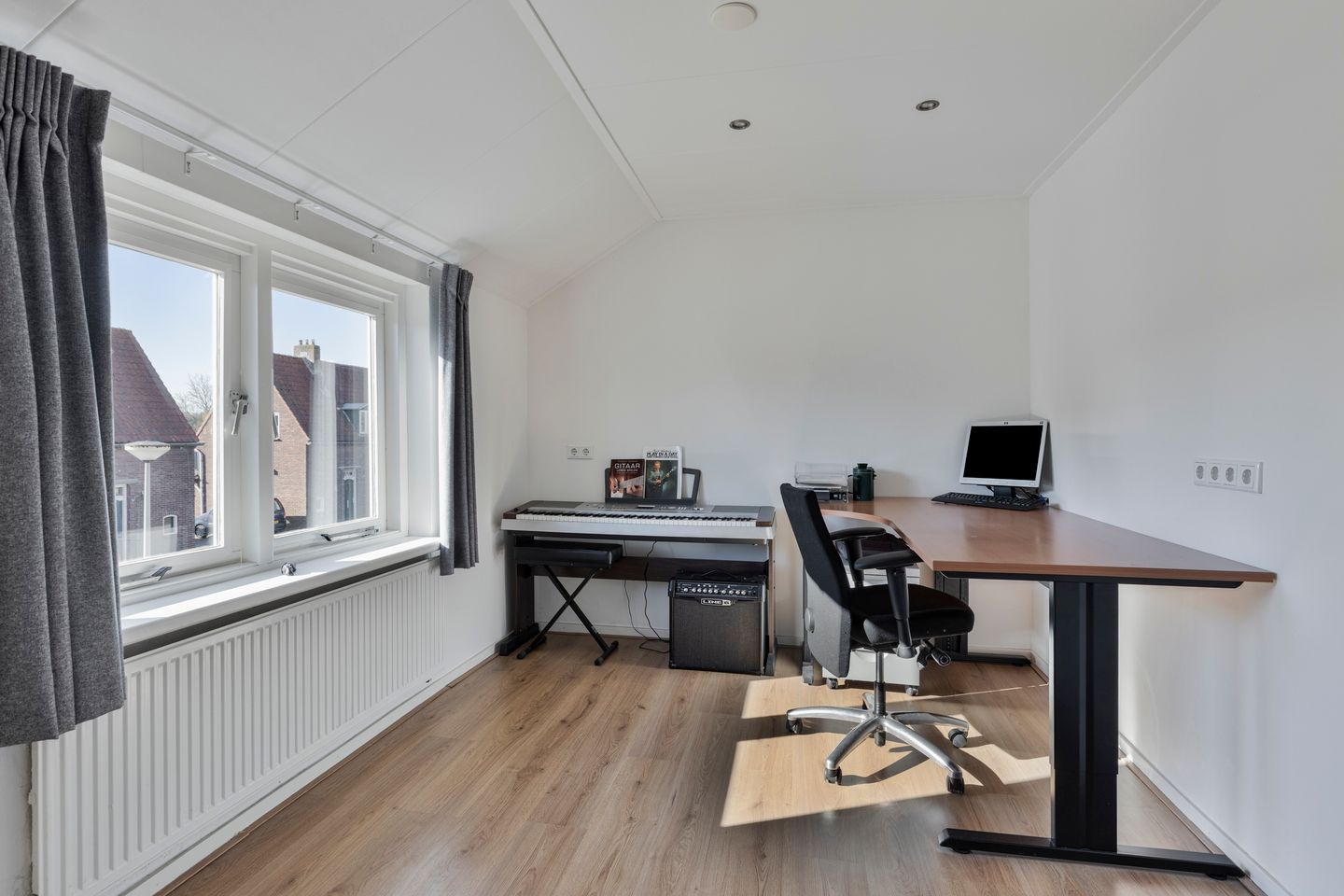 Photo 19 of Eerste Broekdijk 22