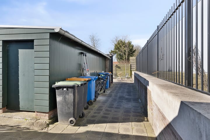 Foto 28 van Eerste Broekdijk 22