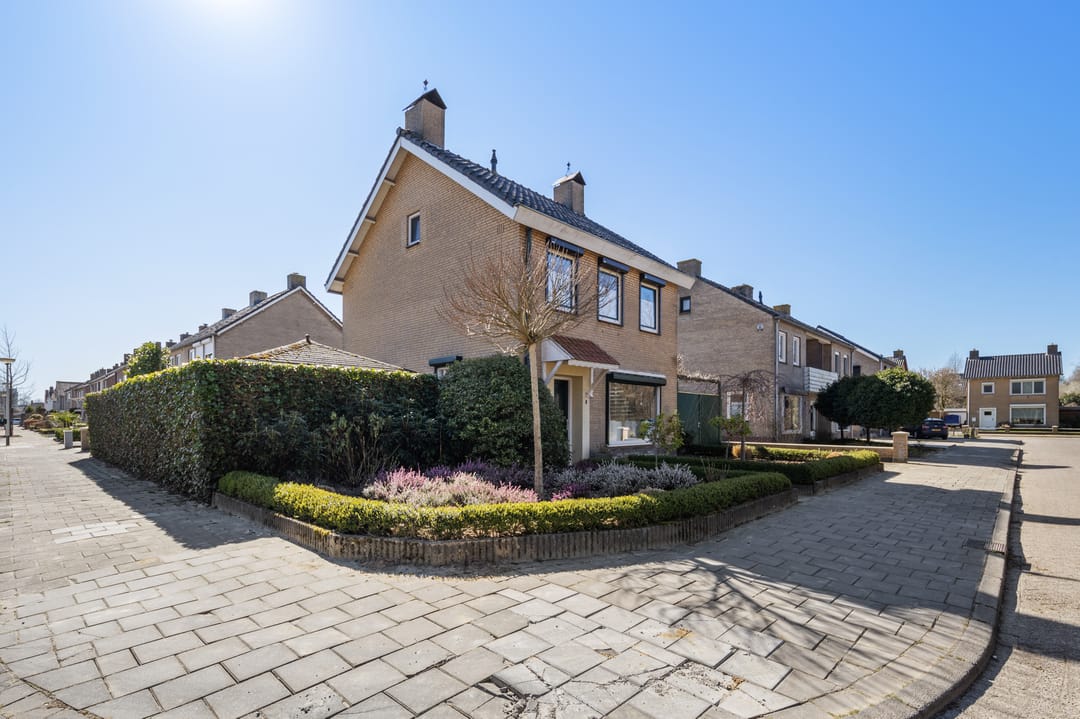 Foto 1 van Van Maerlantlaan 28