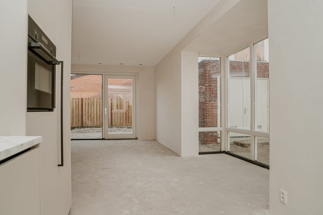 Photo 11 of Vincent van Goghstraat 2