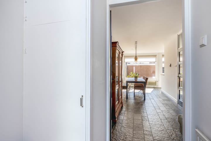 Foto 9 van Juliana van Stolberglaan 11