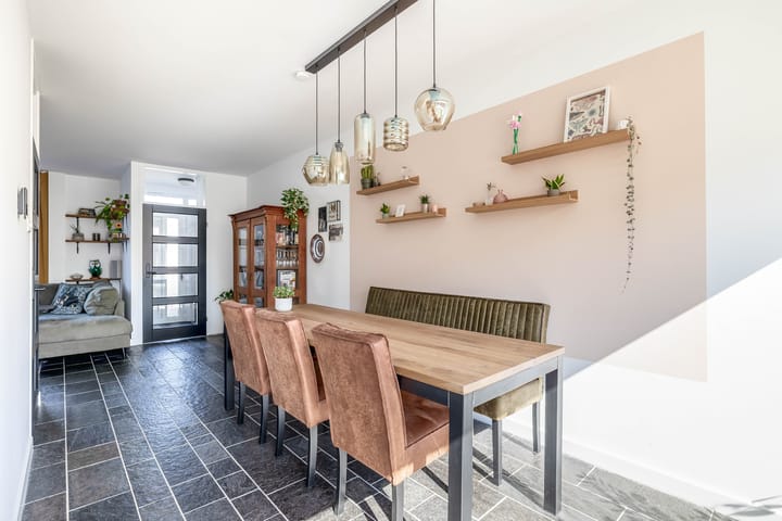 Foto 14 van Juliana van Stolberglaan 11