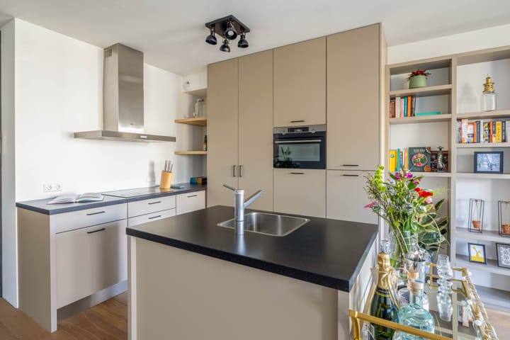 Foto 26 van Oostmaaslaan 423