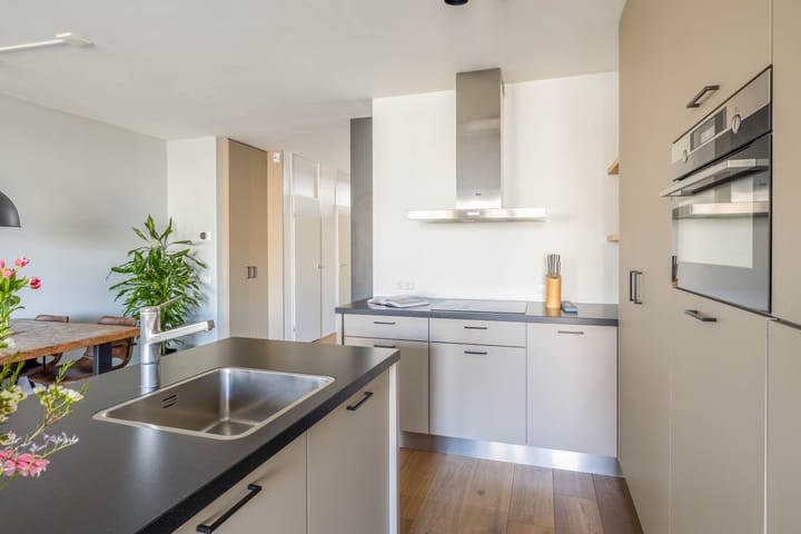 Foto 28 van Oostmaaslaan 423