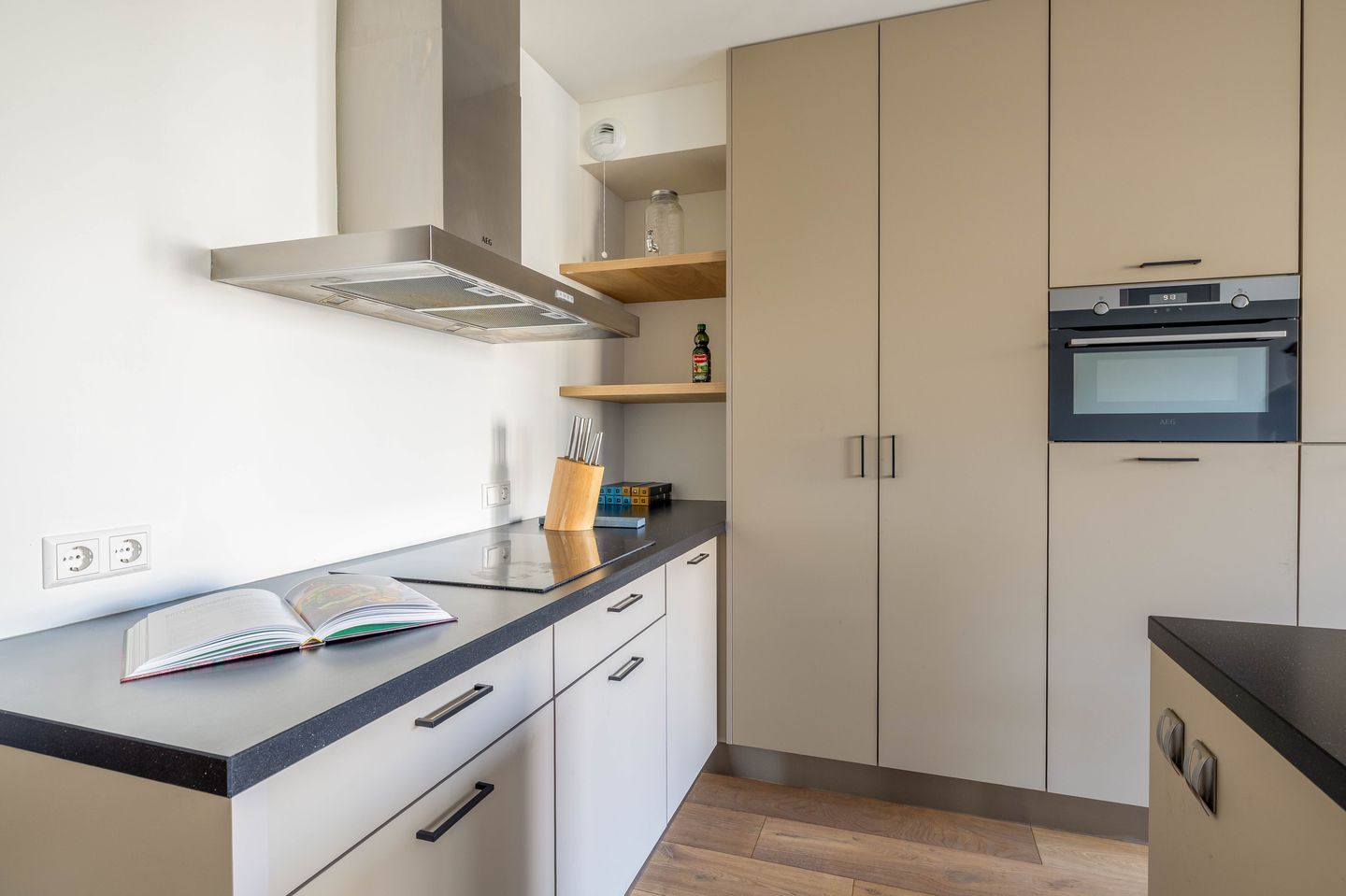 Foto 29 van Oostmaaslaan 423