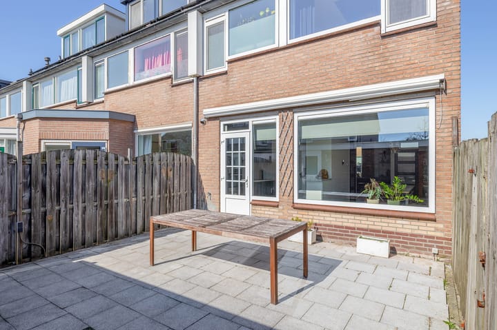 Foto 32 van Juliana van Stolberglaan 11